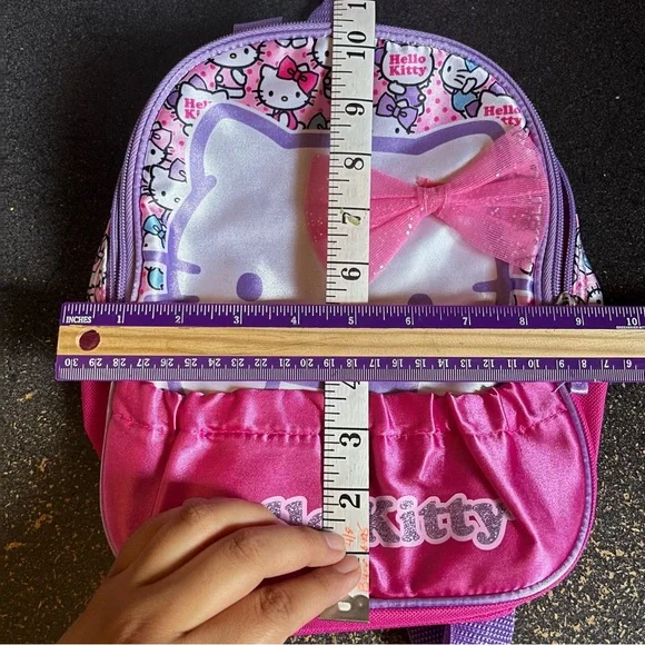 Hello Kitty Mini Backpack - Picture 7 of 8
